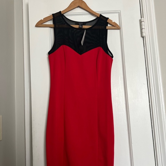 Bodycon Red Dress NEW with Tags - Picture 2 of 5
